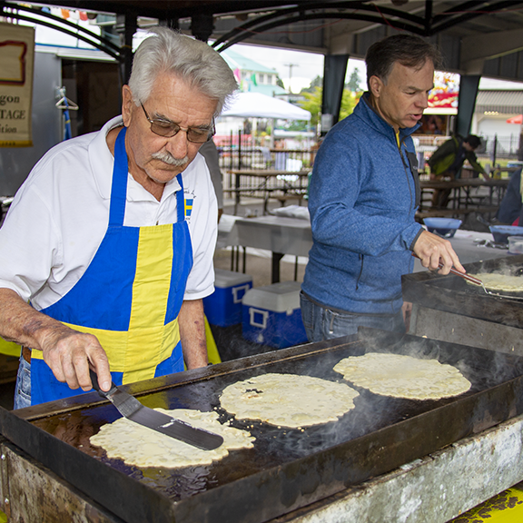 Pictures of our Crab Feed