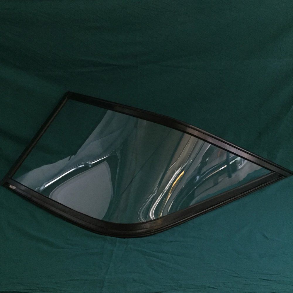 Pare-brise bateau annecy