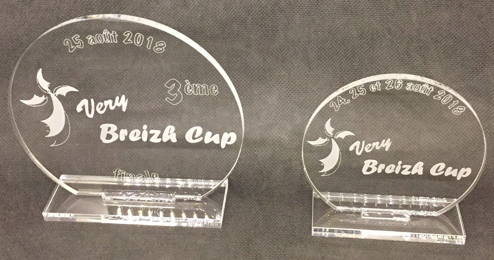 gravure laser plexiglass