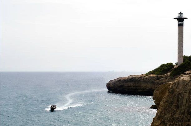 El-faro-de-torredembarra Faro-torredembarra