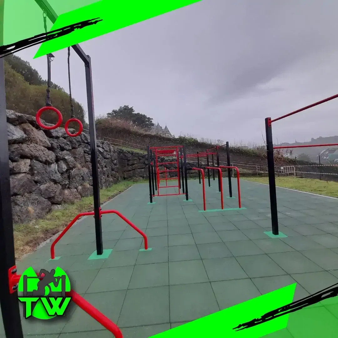 calisthenics park for outdoors