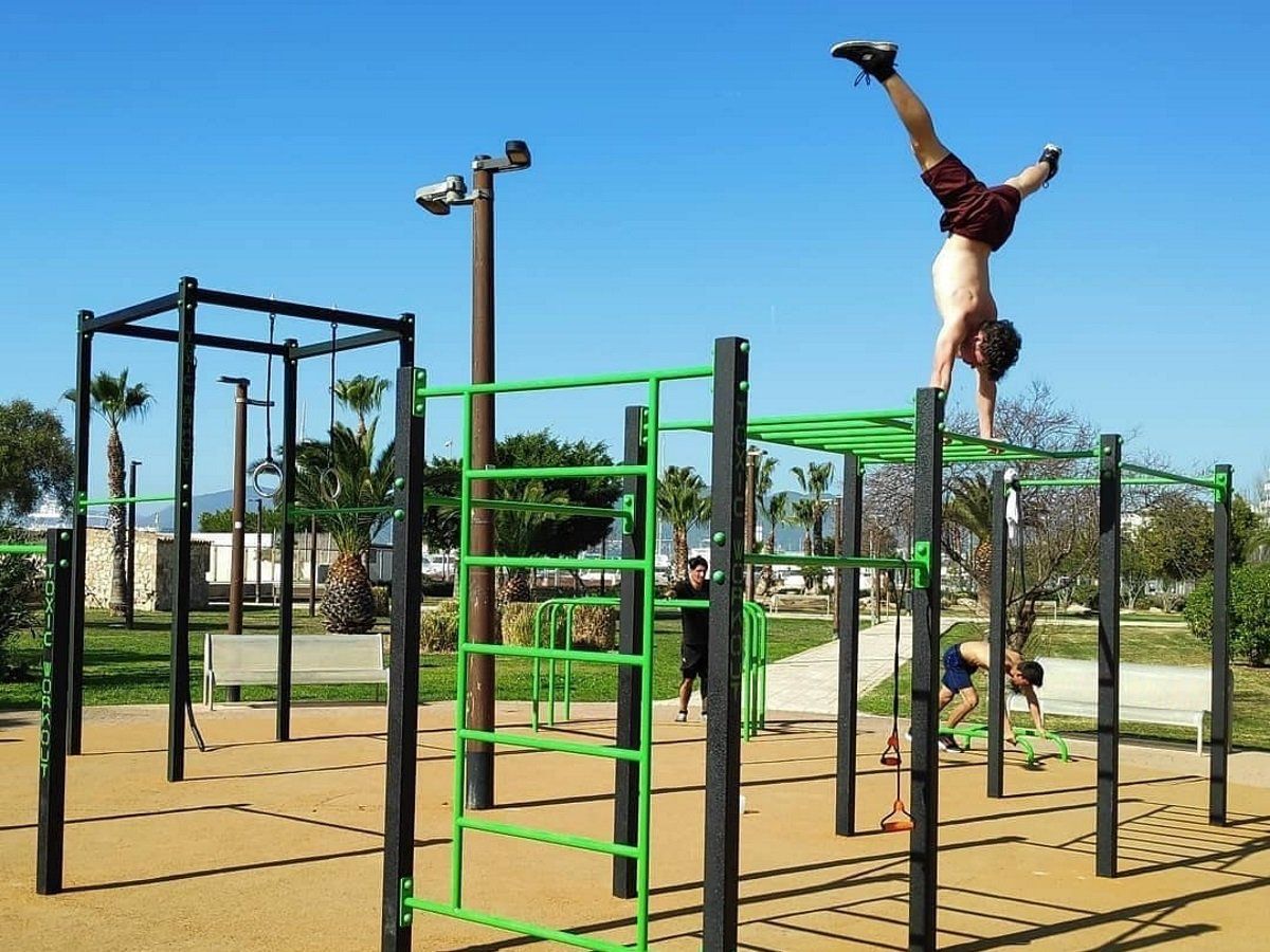 PARQUE CALISTENIA EN IBIZA