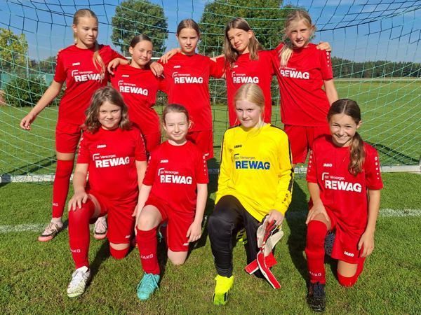 Bild der D-Juniorinnen 2021 folgt Fußball Verein für Mädchen