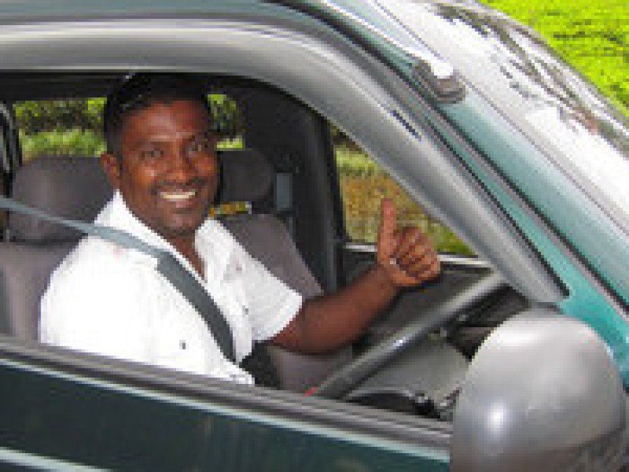 Mietwagen mit Fahrer Programm von SriLanka Explorer