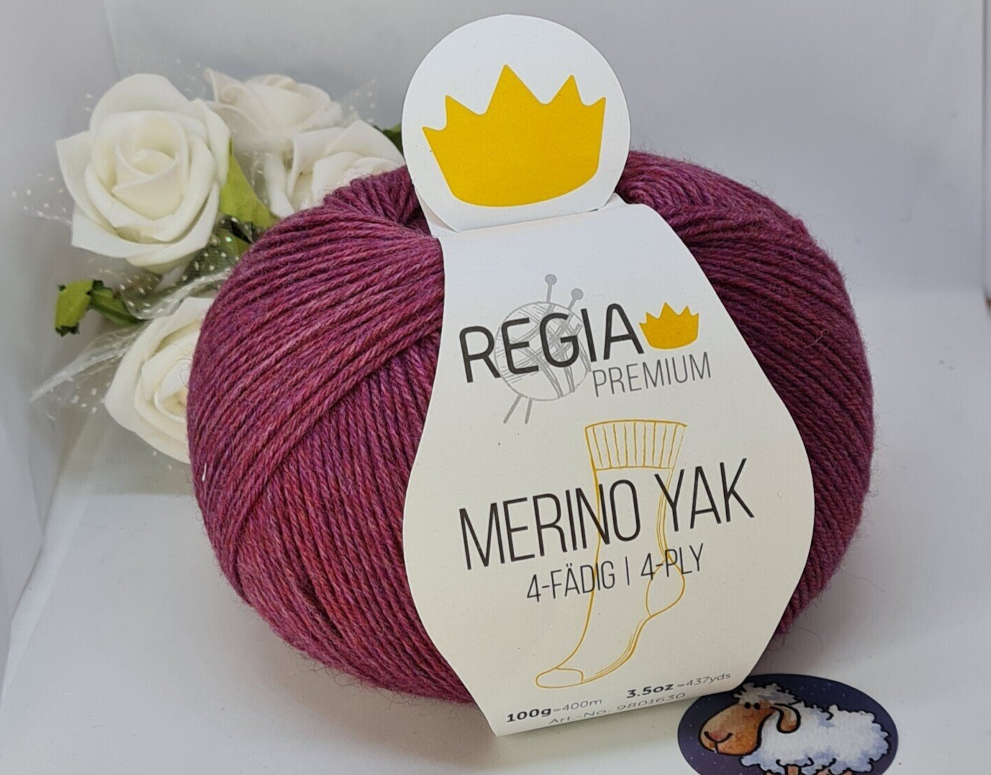 Regia Premium Krönchen Wolle Ungefärbte Yak-Fasern in natürlichem Braunton bewirken den Mélange-Effekt der Farben. Sie ist weich und angenehm zu tragen, sehr wärmend, robust und trotzdem leicht. Für Muster wie Fair Isle- und Zopfmustern geeigent Zusammensetzung: 58% Merino, 28% Polyamid und 14% Yak Aufmachung: Rundknäuel, Lauflänge ca. 400m / 100g-Knäuel