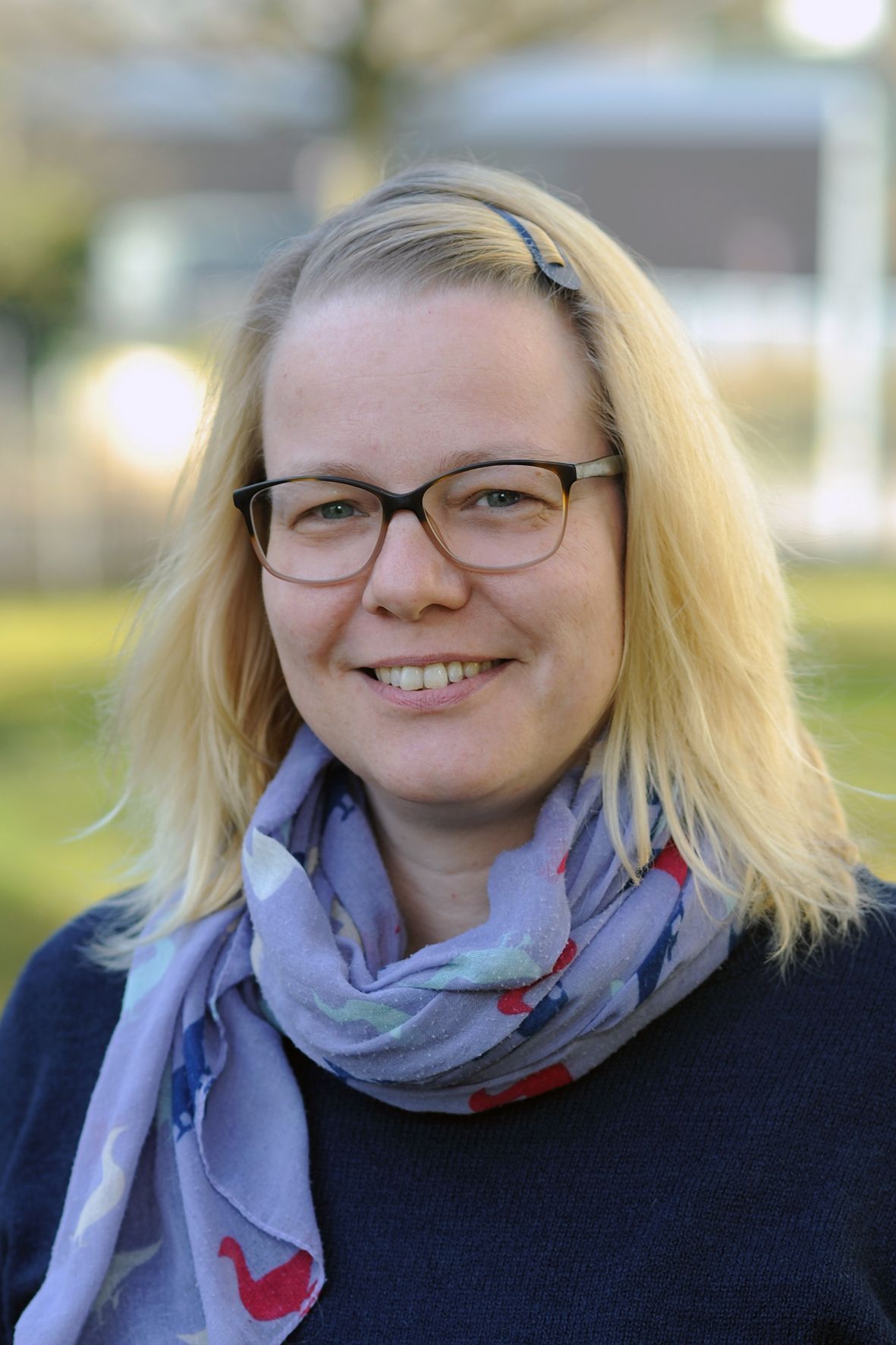 Julia Freiwald