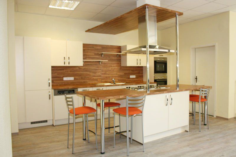 Beispiel Küchenausstattung TAGET