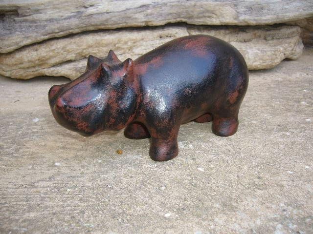 Hippopotame Hippopotamus Sculpture terre cuite  céramique  patine ébène