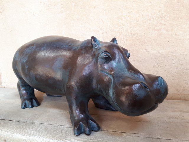 Hippopotame Hippopotamus Sculpture terre cuite  céramique  patine bronze