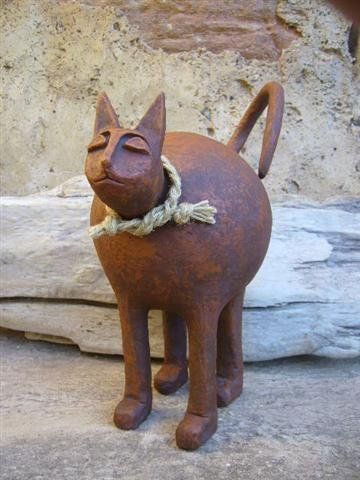 Chat Terre Patine Fer
