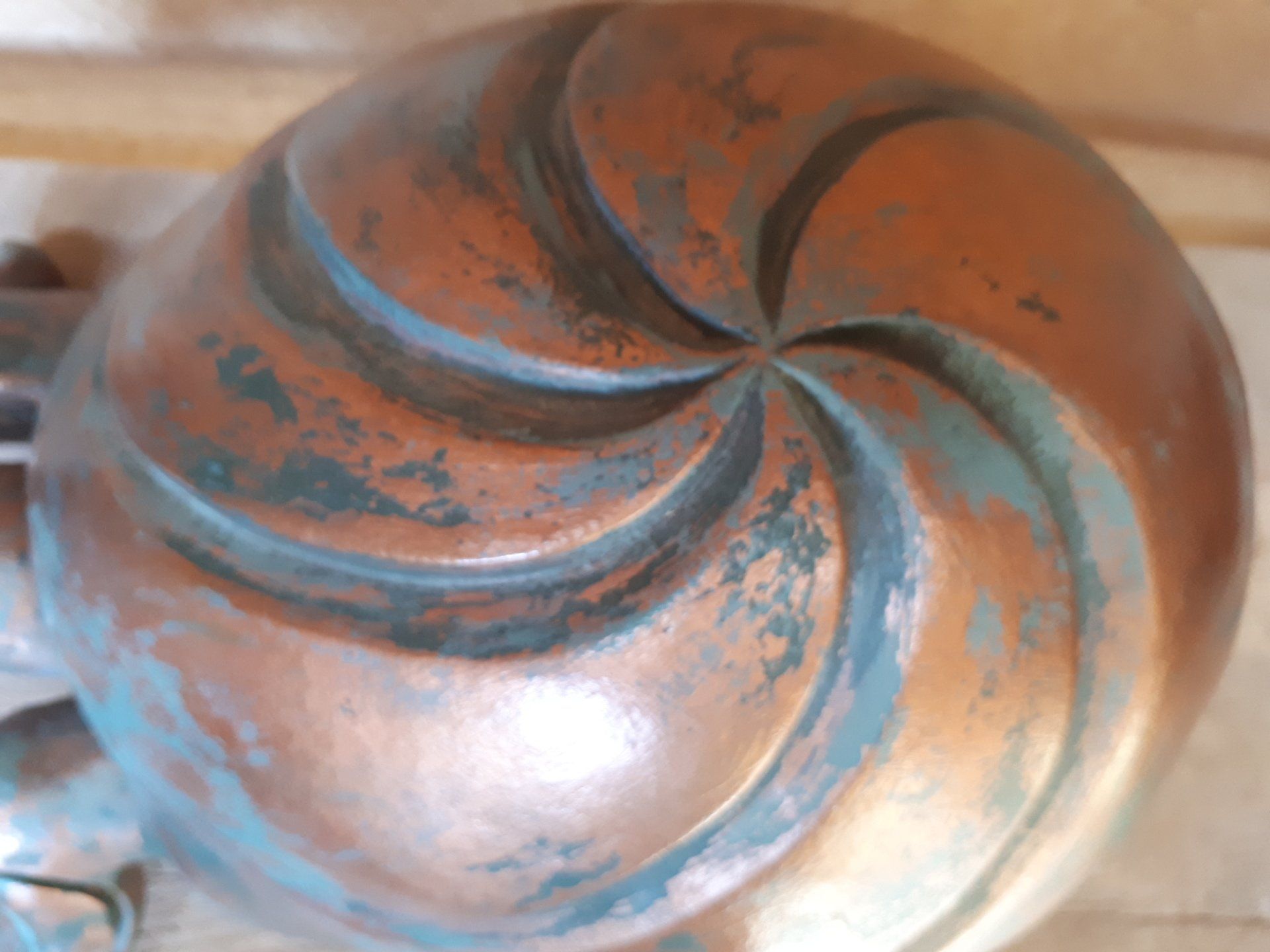 Tortue Terre patinée cuivre vert de gris Ref : 020 Dim : 18x35 Poids : 6kg100 Prix : 210€