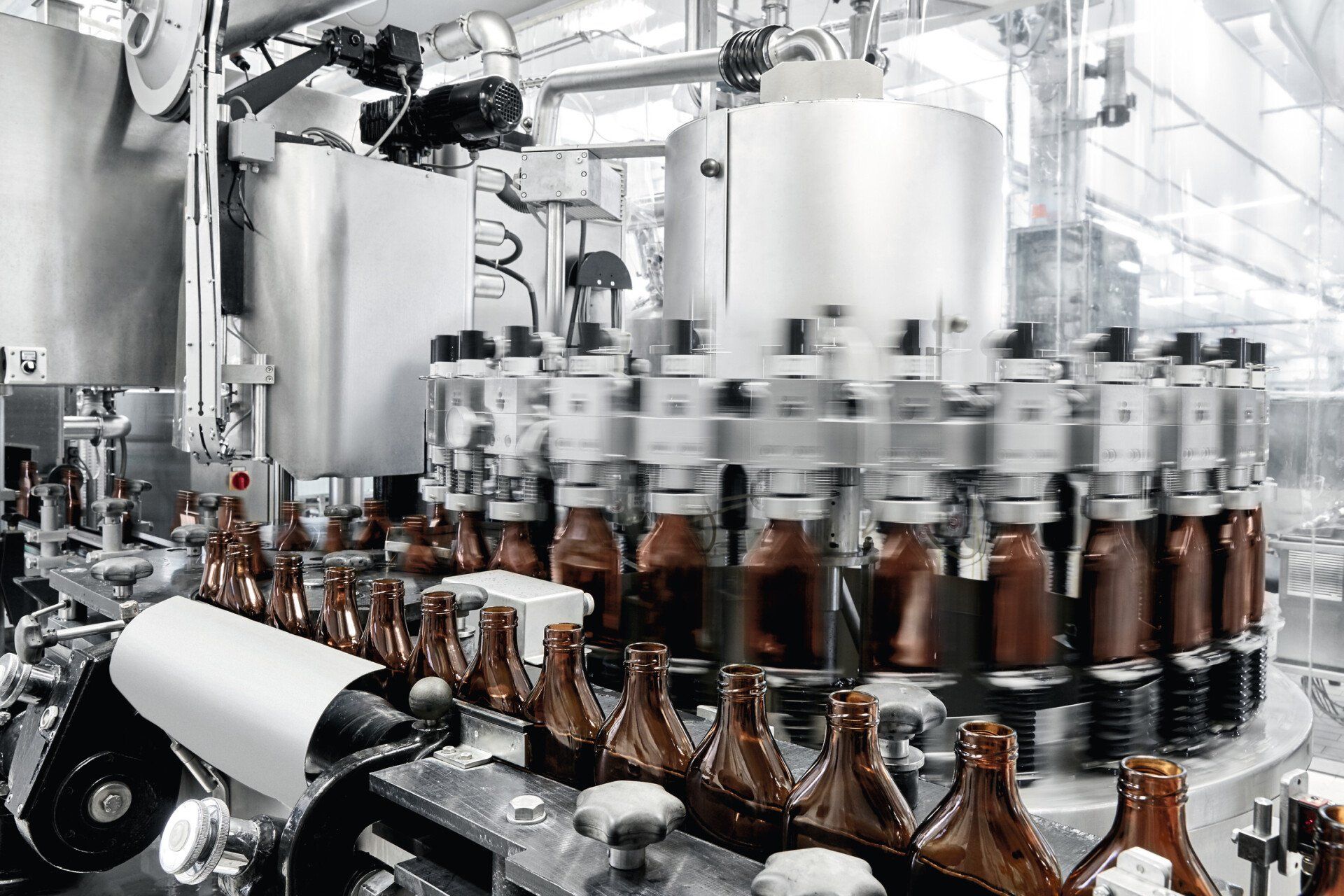 Gerät, zum Abfüllen des Kräuterblutsafts