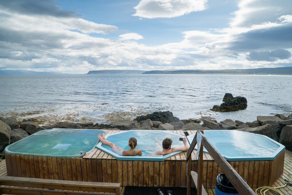 Drangsnes Hot Tubs