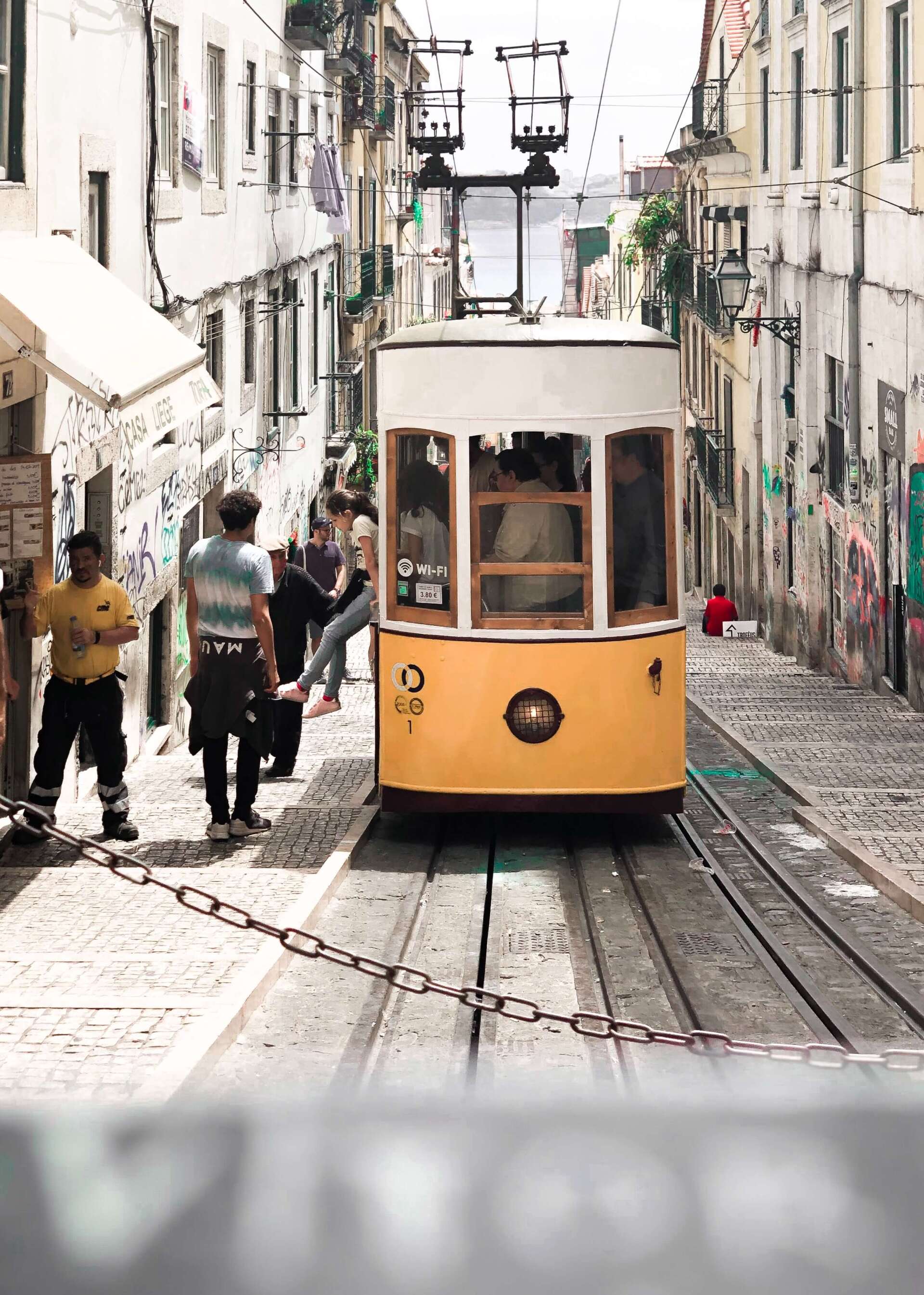 Lissabon Tram Erfahrungsbericht Lissabon Städtetrip Tipps und Ideen
