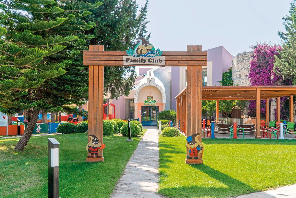 Blue Waters Club Family Club