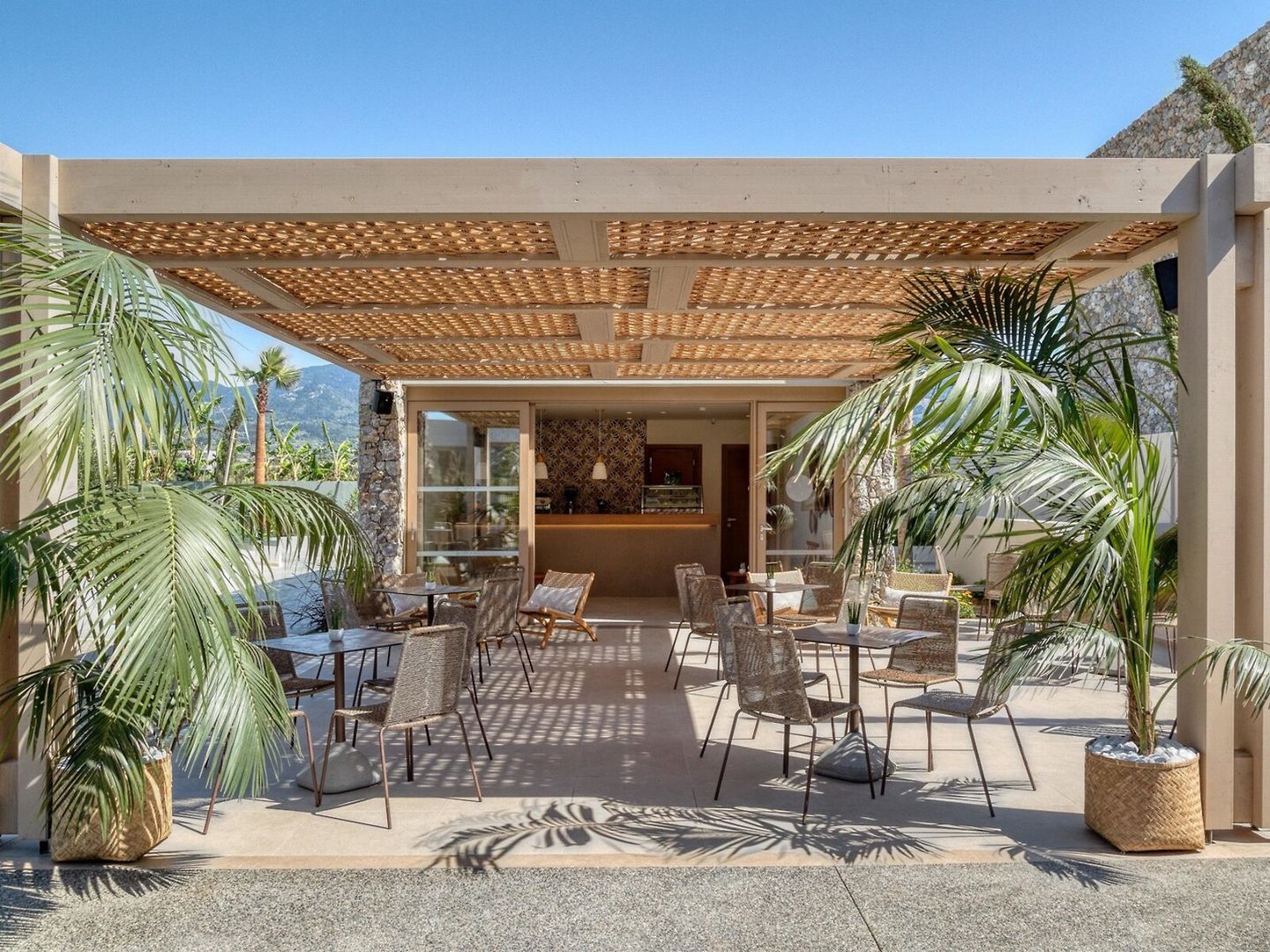 Utopia Blue Hotel Restaurant