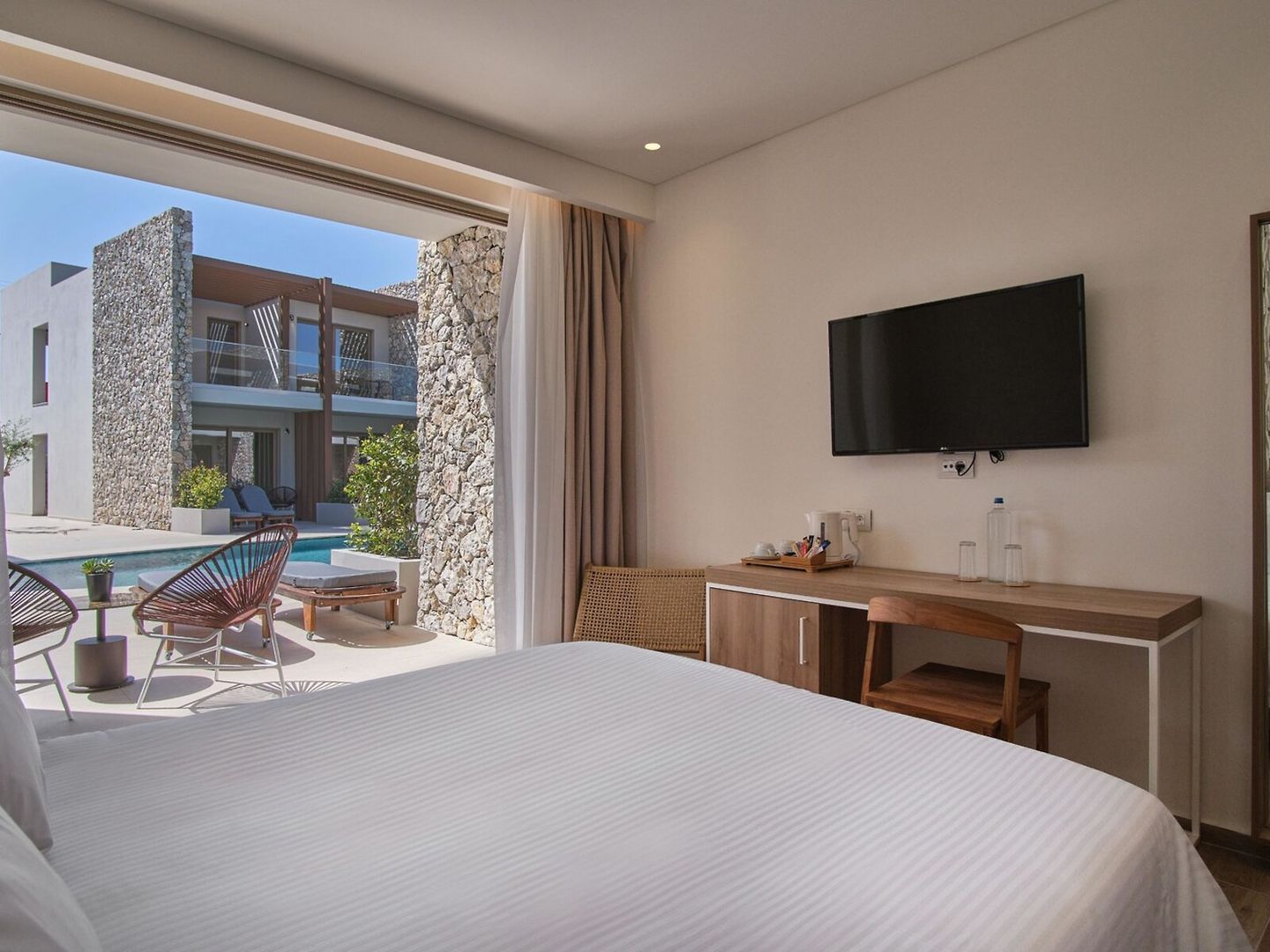 Utopia Blue Hotel Zimmer