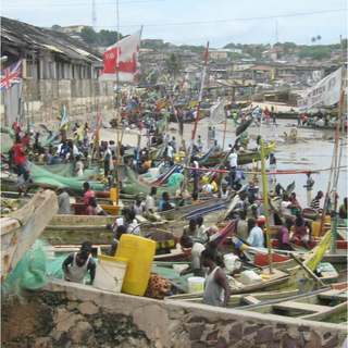 Fischerdorf im Süden Ghanas früh am Morgen Afrika, Entwicklungshilfe, Waisenhaus, Praktikum, Freiwillige, Freiwilligendienst, Ghana, Nasia, Grundschule, soziales Projekt, Hilfe für Afrika, Sozialpädagoge, Förderverein, Auslandsjahr, Praktikum in Afrika, Abenteuer, soziales Engagement, Spenden sammeln