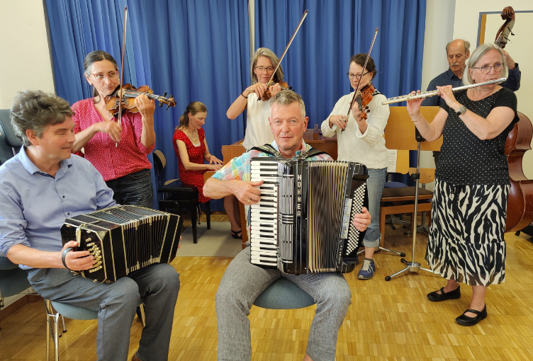 Spiele Tango mit deinem Instrument im Ensemble Spiele Tango mit deinem Instrument im Ensemble