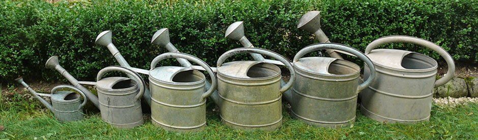 Schneider Gießkannen, von der Kleinsten zur Größten © Blickfang: Alte Zeiten Schneider Gießkannen, von der Kleinsten zur Größten © Blickfang: Alte Zeiten