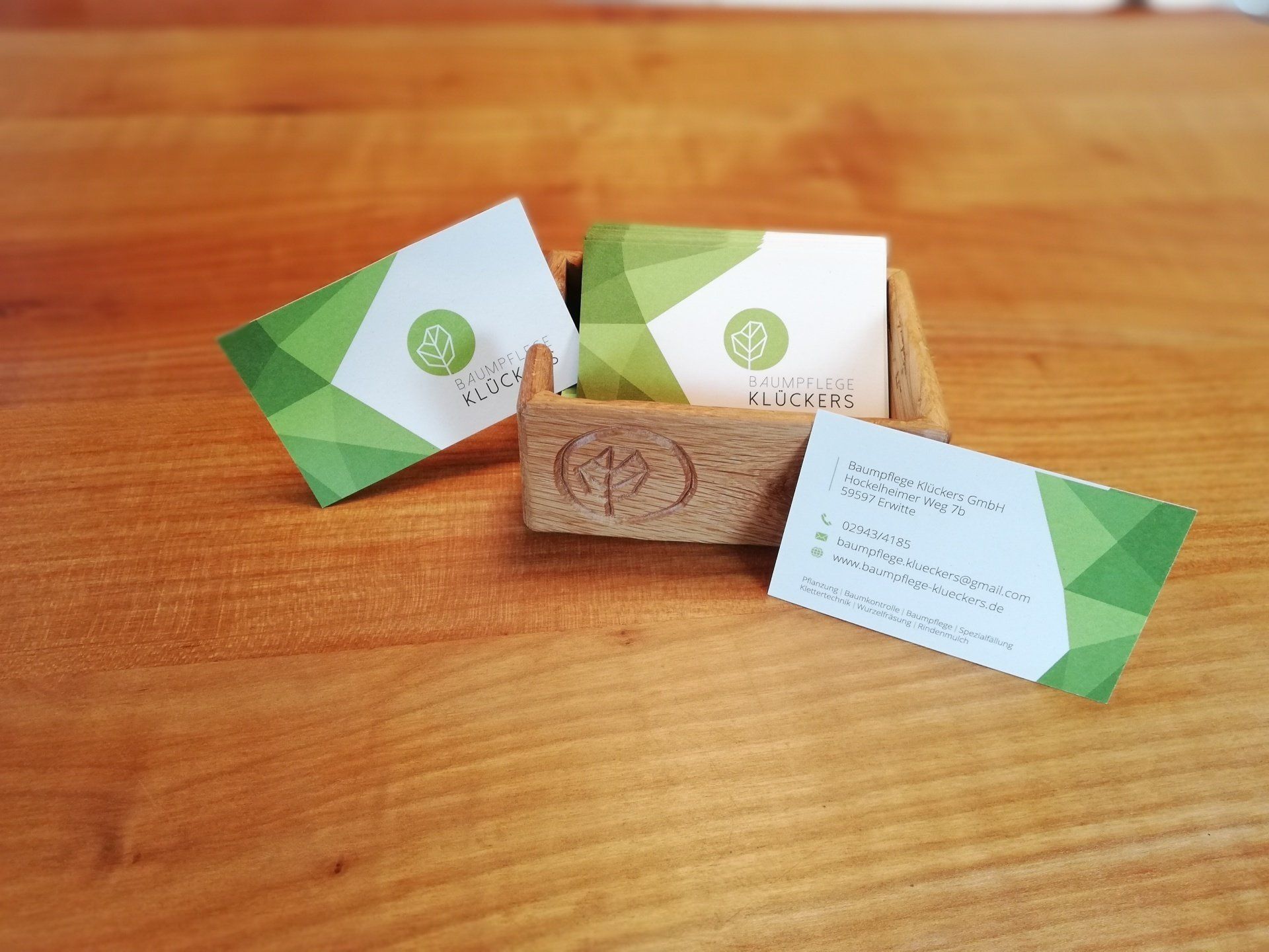 Visitenkarte Baumpflege Klückers mit Kontakt Telefonnummer Emailadresse Anschrift Homepage