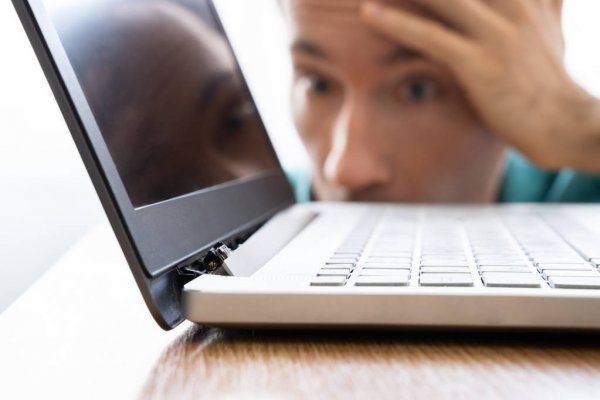 Razones por las que no debes comprar computadoras usadas