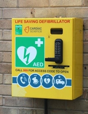 Photo: Defibrillator