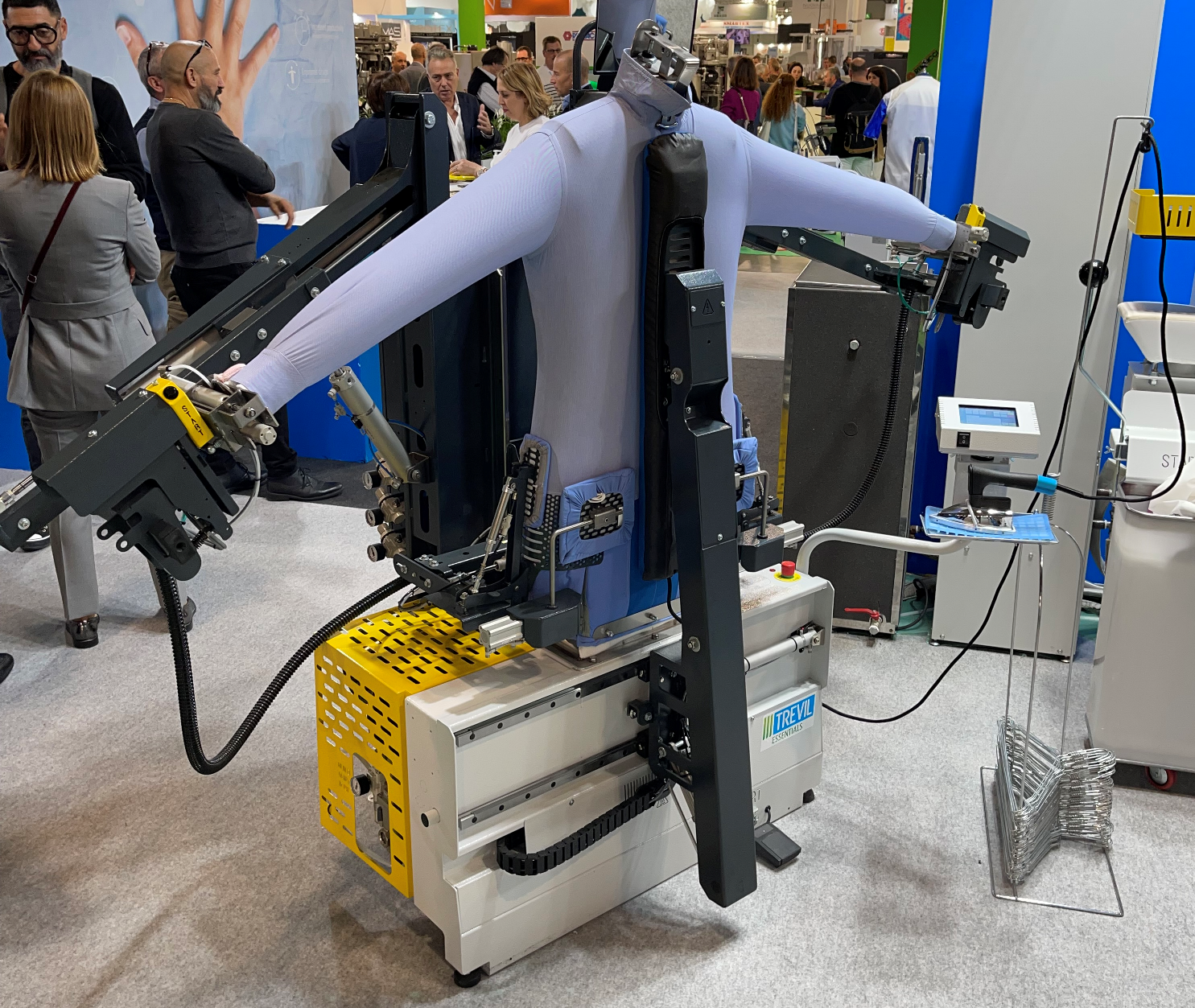 pallas finish systeme gmbh trevil expodetergo texcare messe