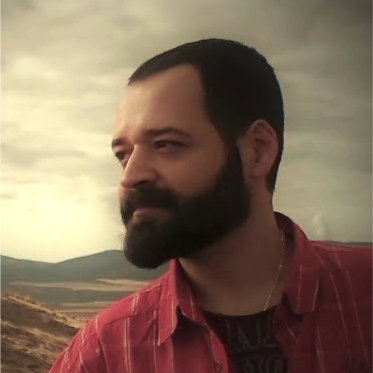 © ANDRÉS VIJANDE ANDRÉS VIJANDE