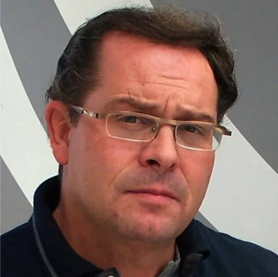 © ANTONIO MANSILLA - Art Critic and Artist ANTONIO MANSILLA - Art Critic and artist