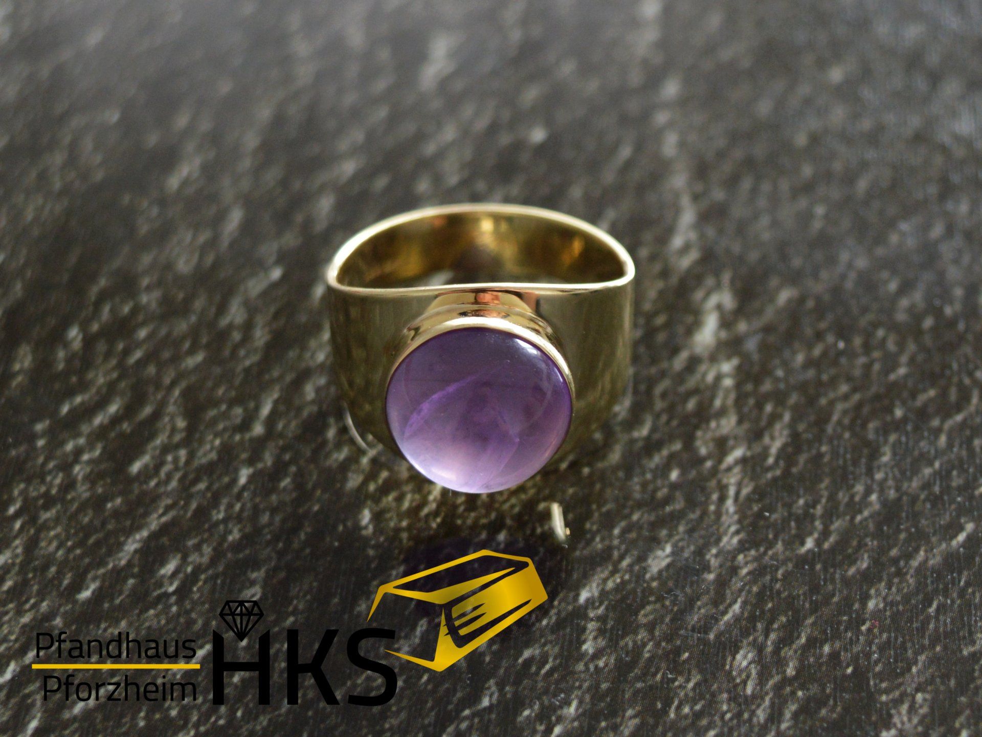 Ring Gold 333/- 6,39 g Damen Ring mit Farbstein