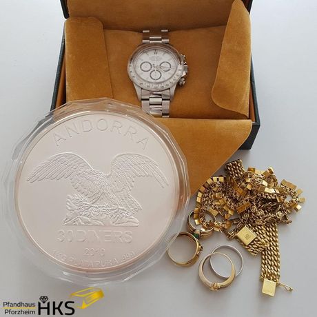 Schmuckarrangement Schmuckarrangement