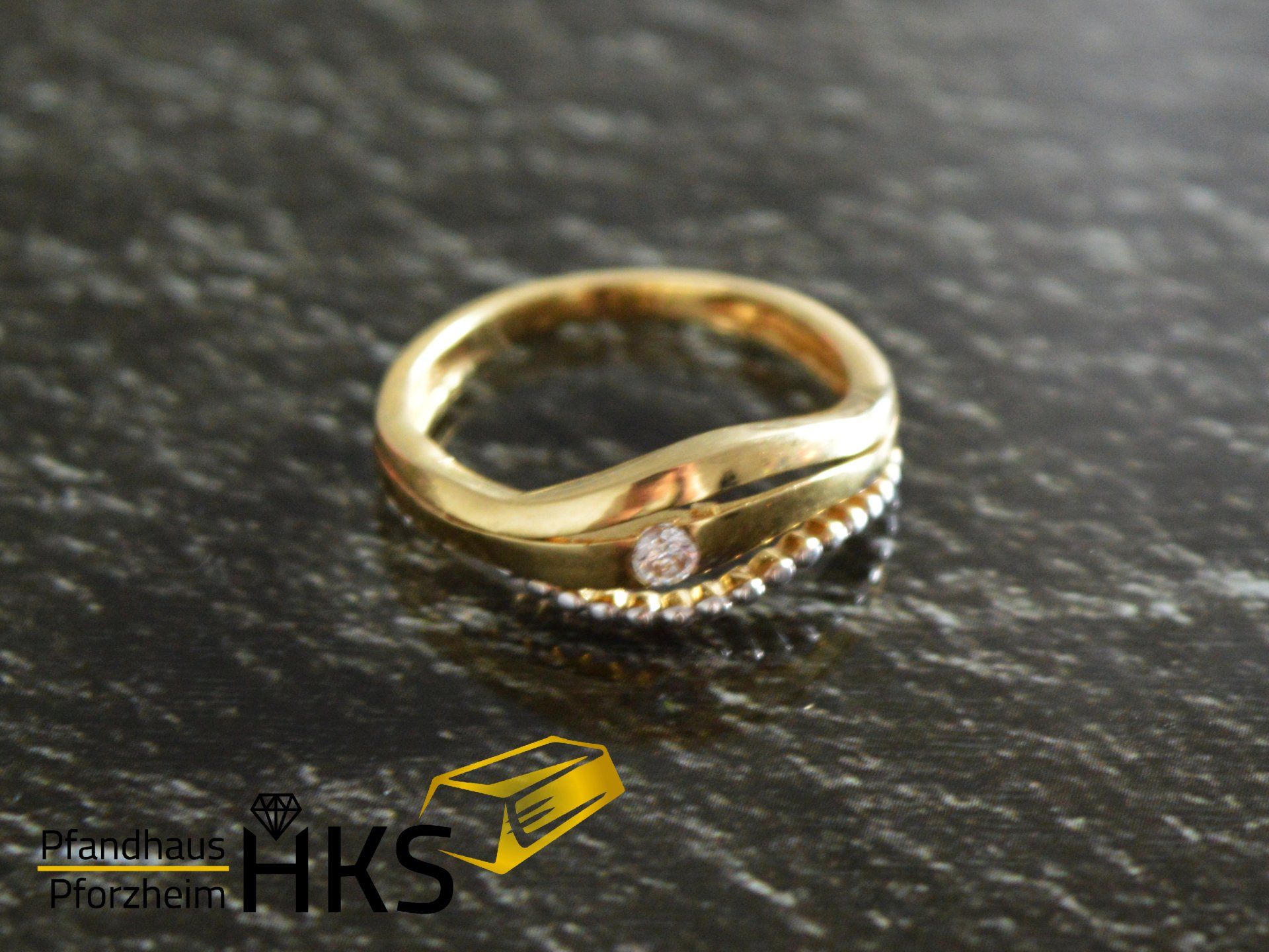 Ring Gold 333/-2,45 g Damen Ring mit Zirkonia