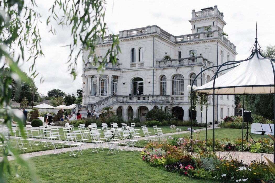 Le château est souvent choisi pour son cadre prestigieux, romantique et intemporel.
