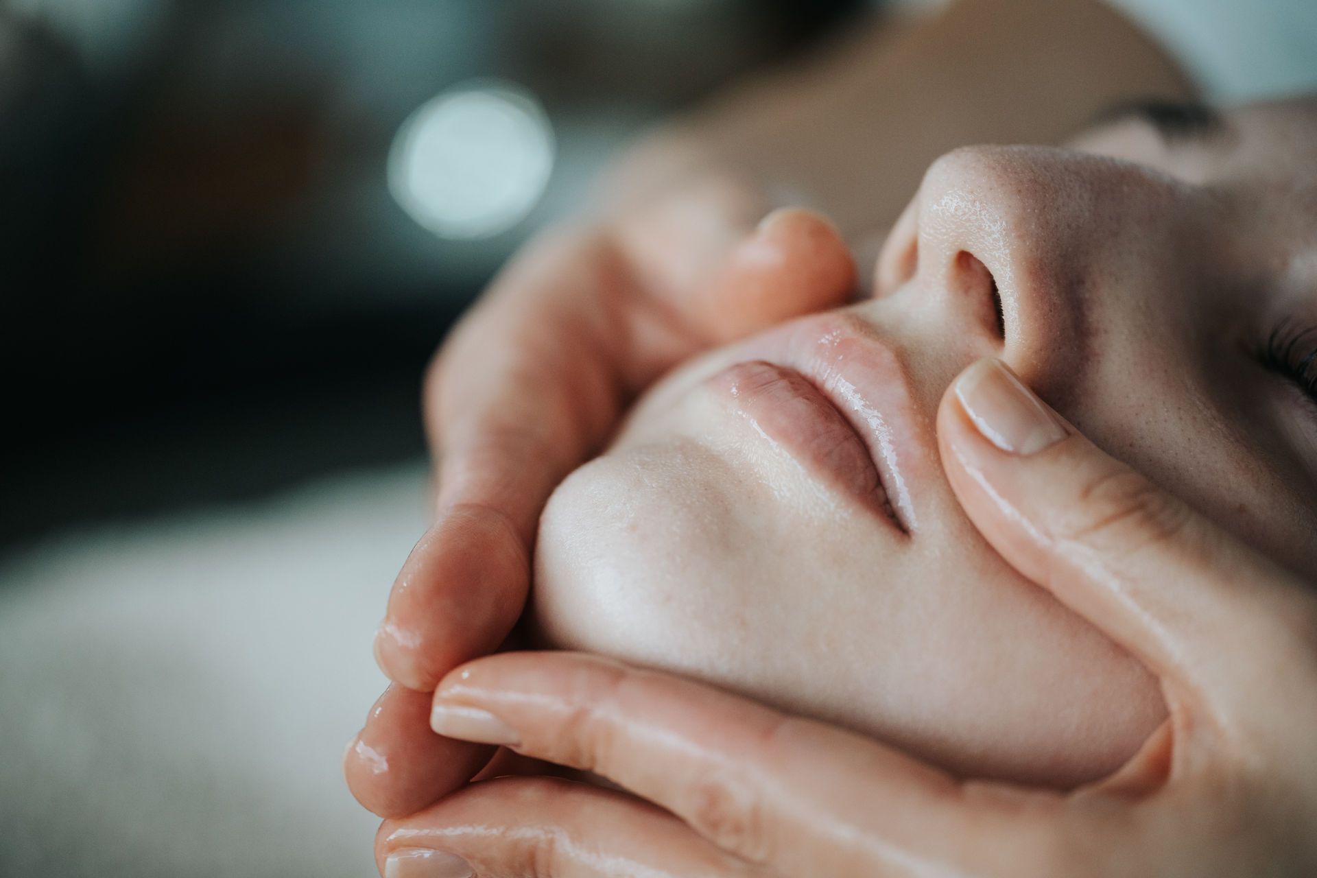 Gesichtsbehandlungen