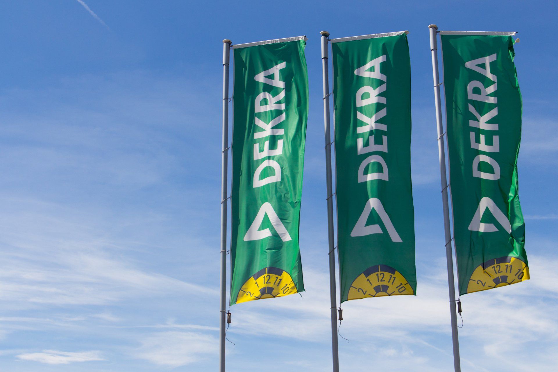 DEKRA Fahne