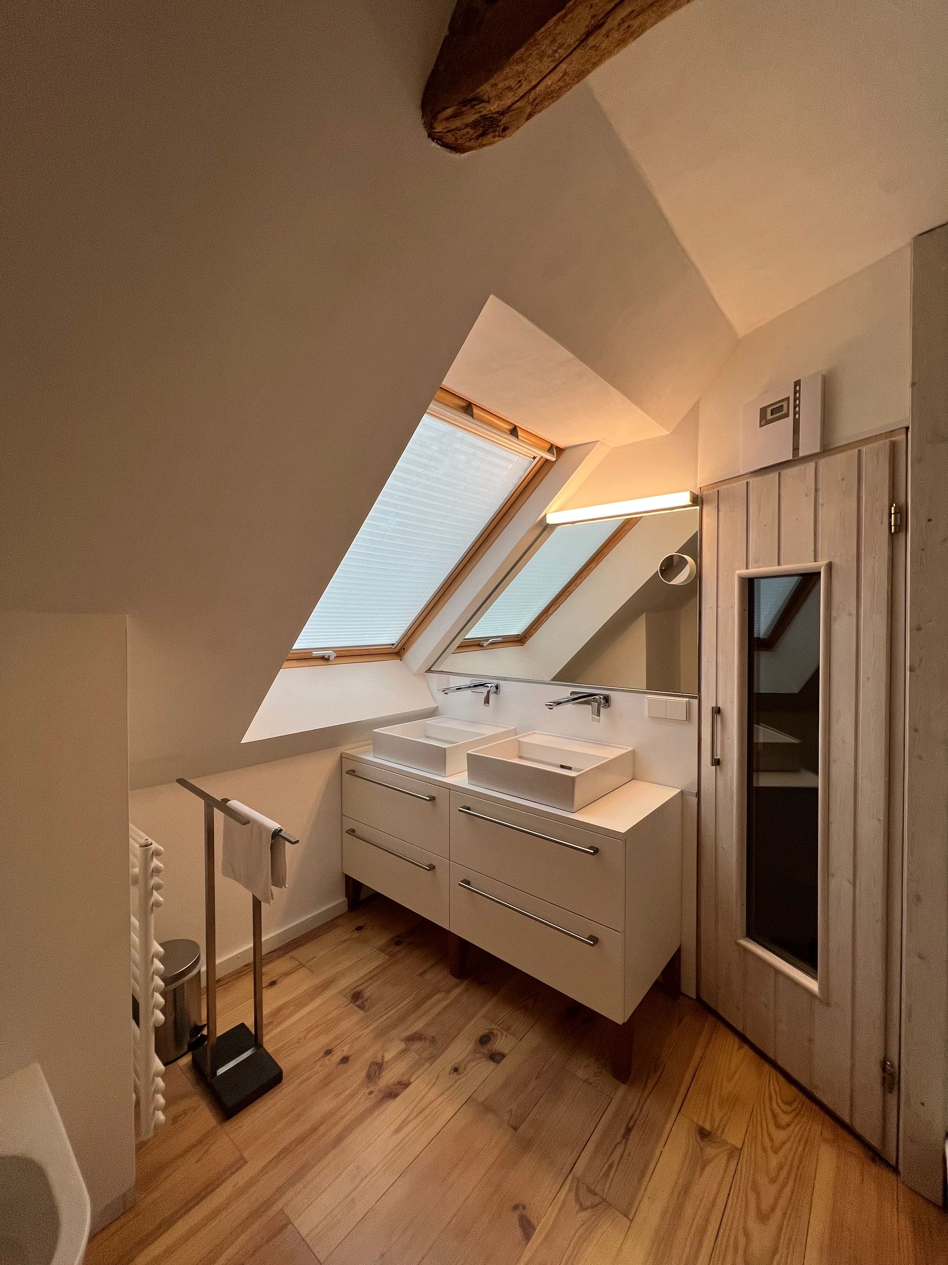 Bad mit Sauna Ferienwohnung Deichblick Katingsiel