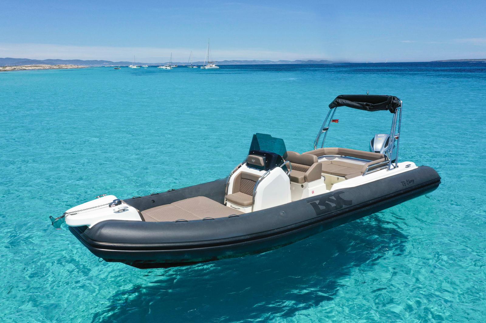 Alquiler zodiac en Ibiza