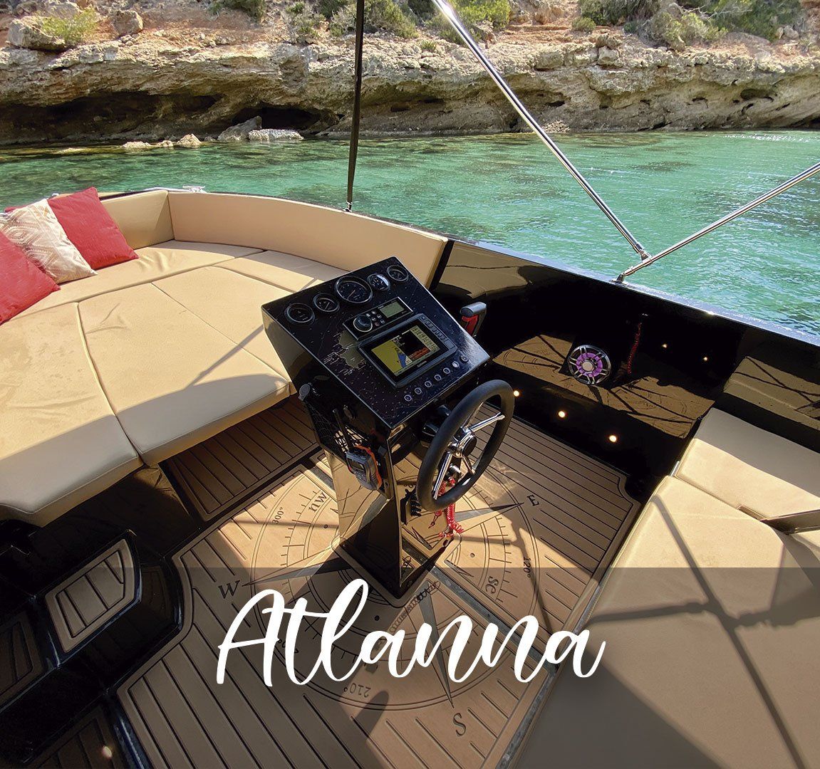 Alquiler barco con patrón en Ibiza