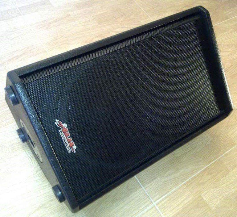 amplificador negro
