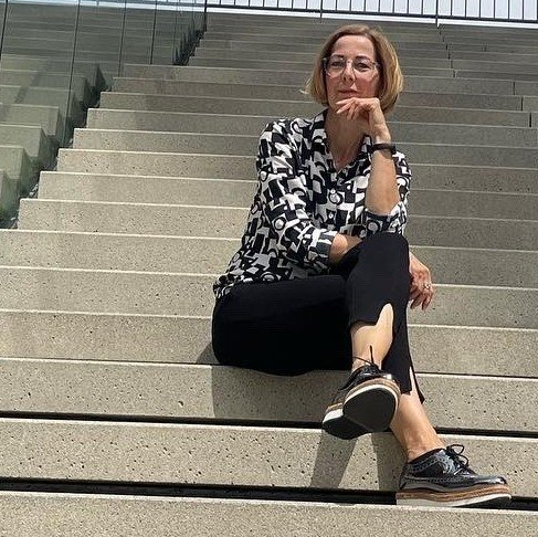 Simone Grüner Heilpraktikerin und Spezialistin für Hypnose, Hypnosetherapie und Hypnoseausbildung