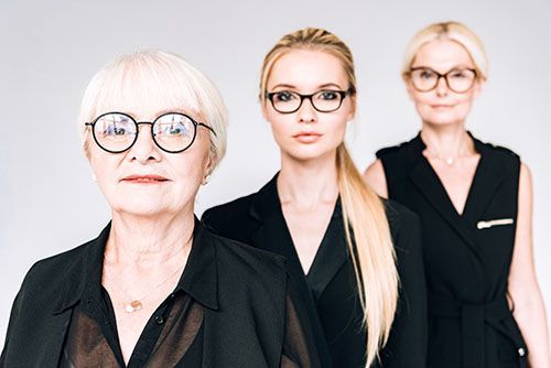 Generationenkonflikte – von Babyboomer bis Gen Z Generationenkonflikte – von Babyboomer bis Gen Z