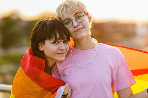 Mentale Gesundheit in und mit LGBTQ+ Mentale Gesundheit in und mit LGBTQ+