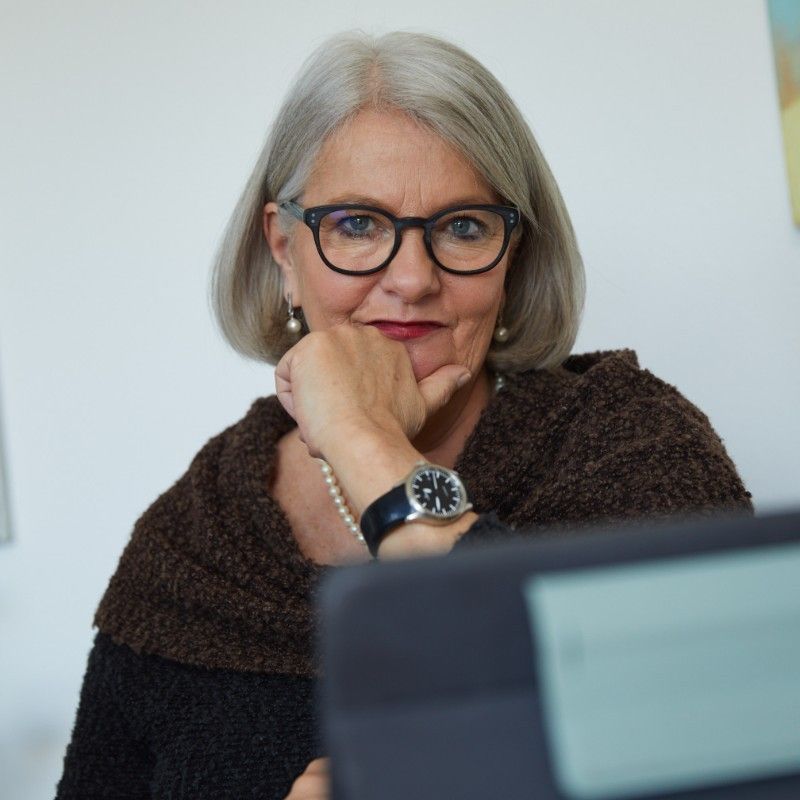 Bettina Tittel, Ausbilderin für