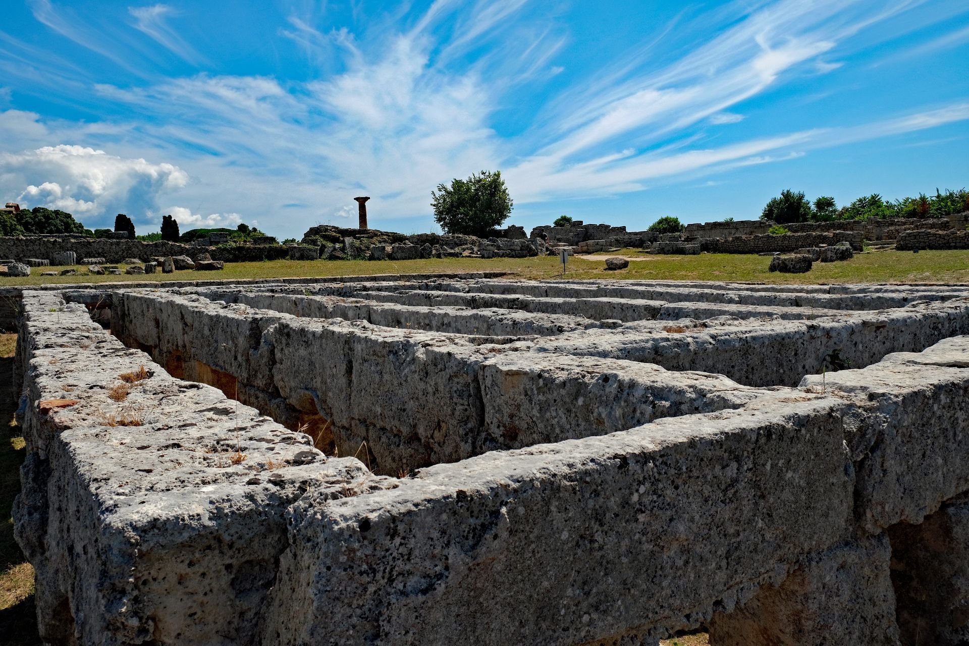 Lustralbecken in Paestum