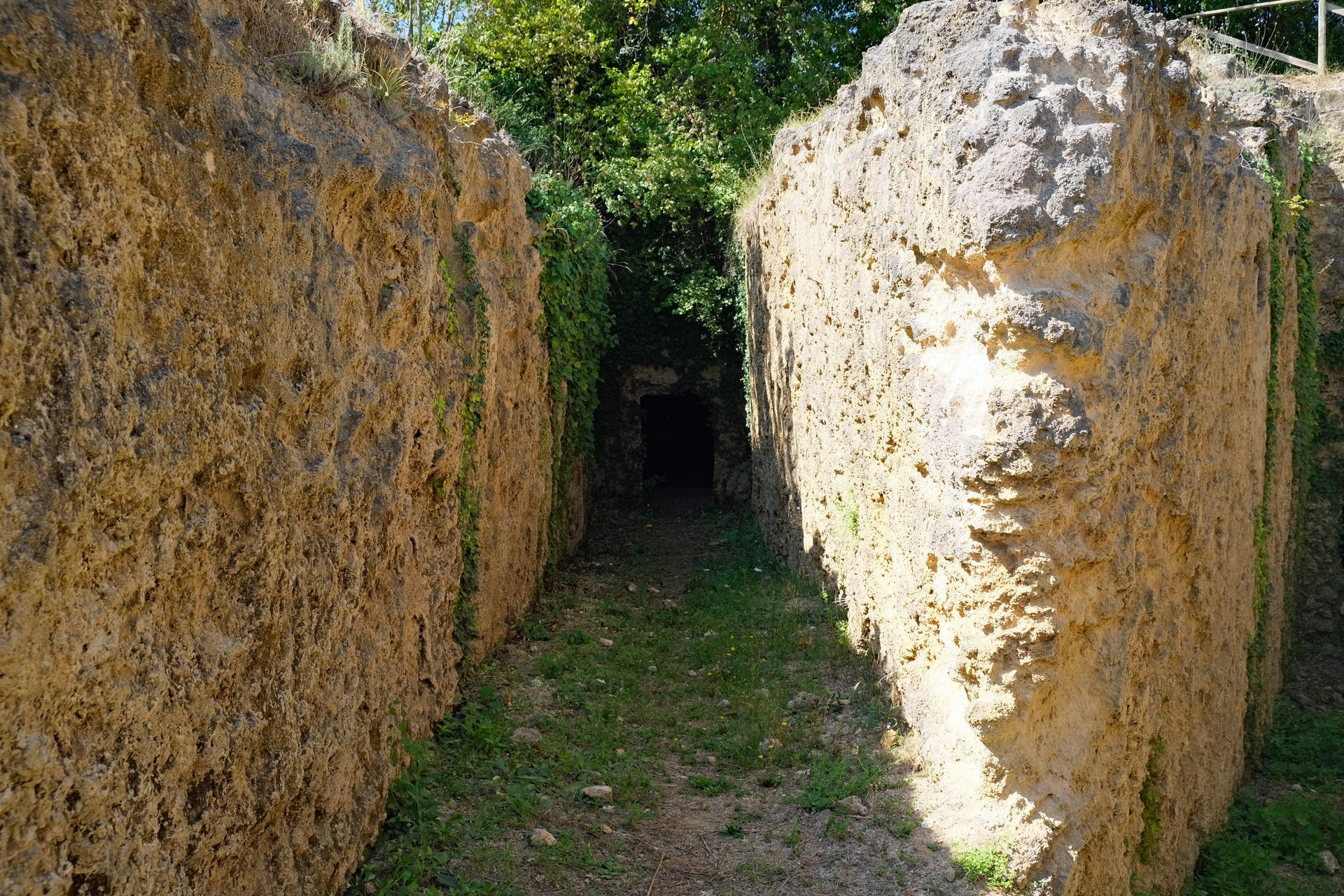 Pianacce-Nekropole in Sarteano