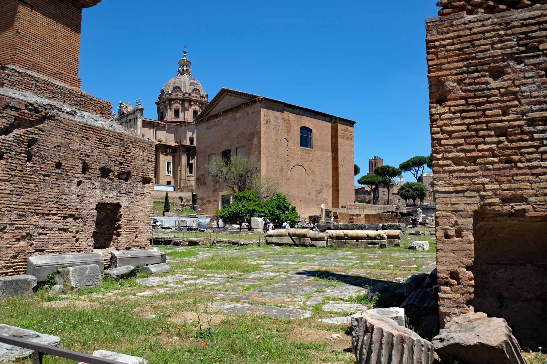 Curia Iulia - Forum Romanum