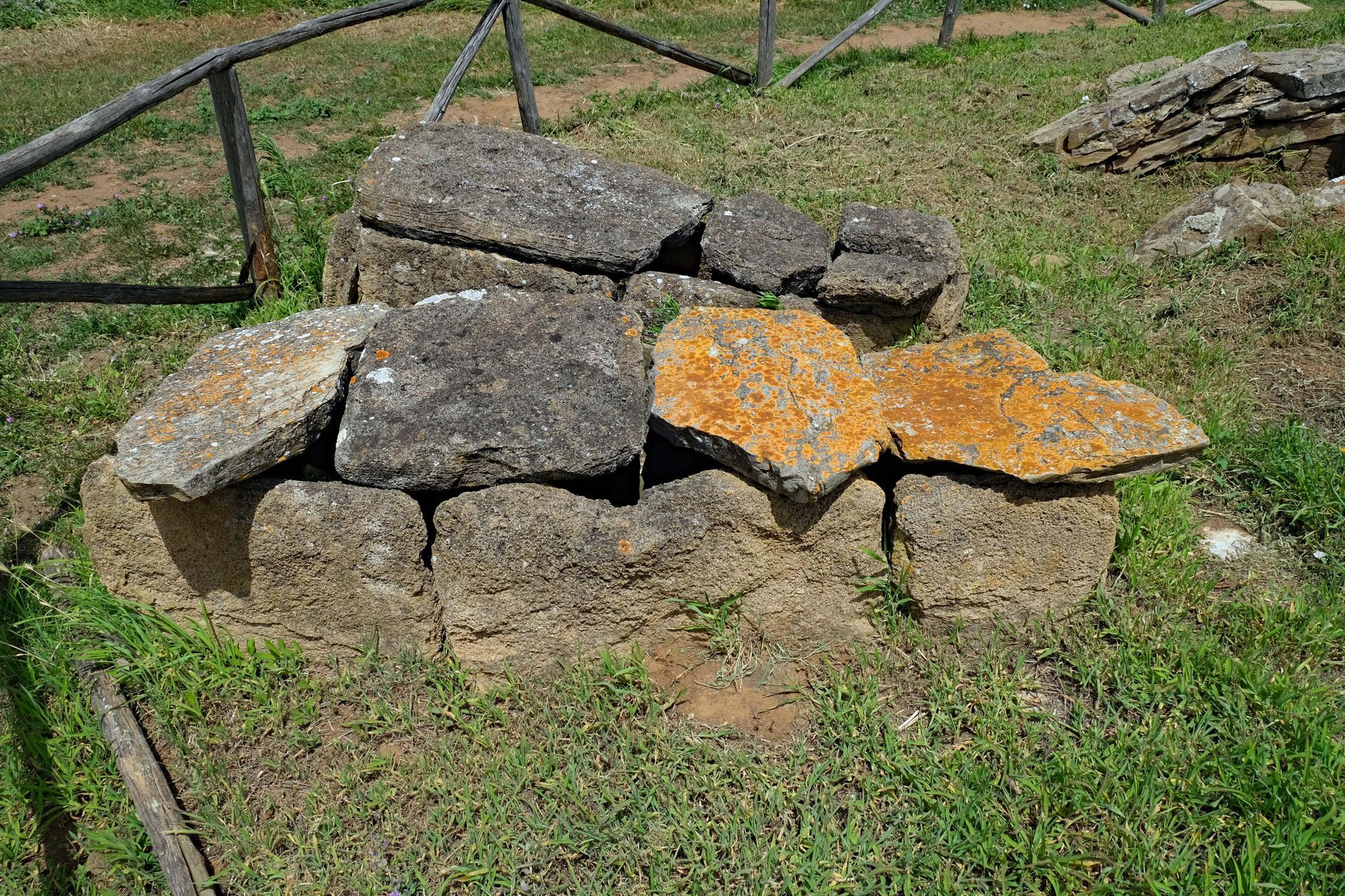 Cassone-Gräber Populonia