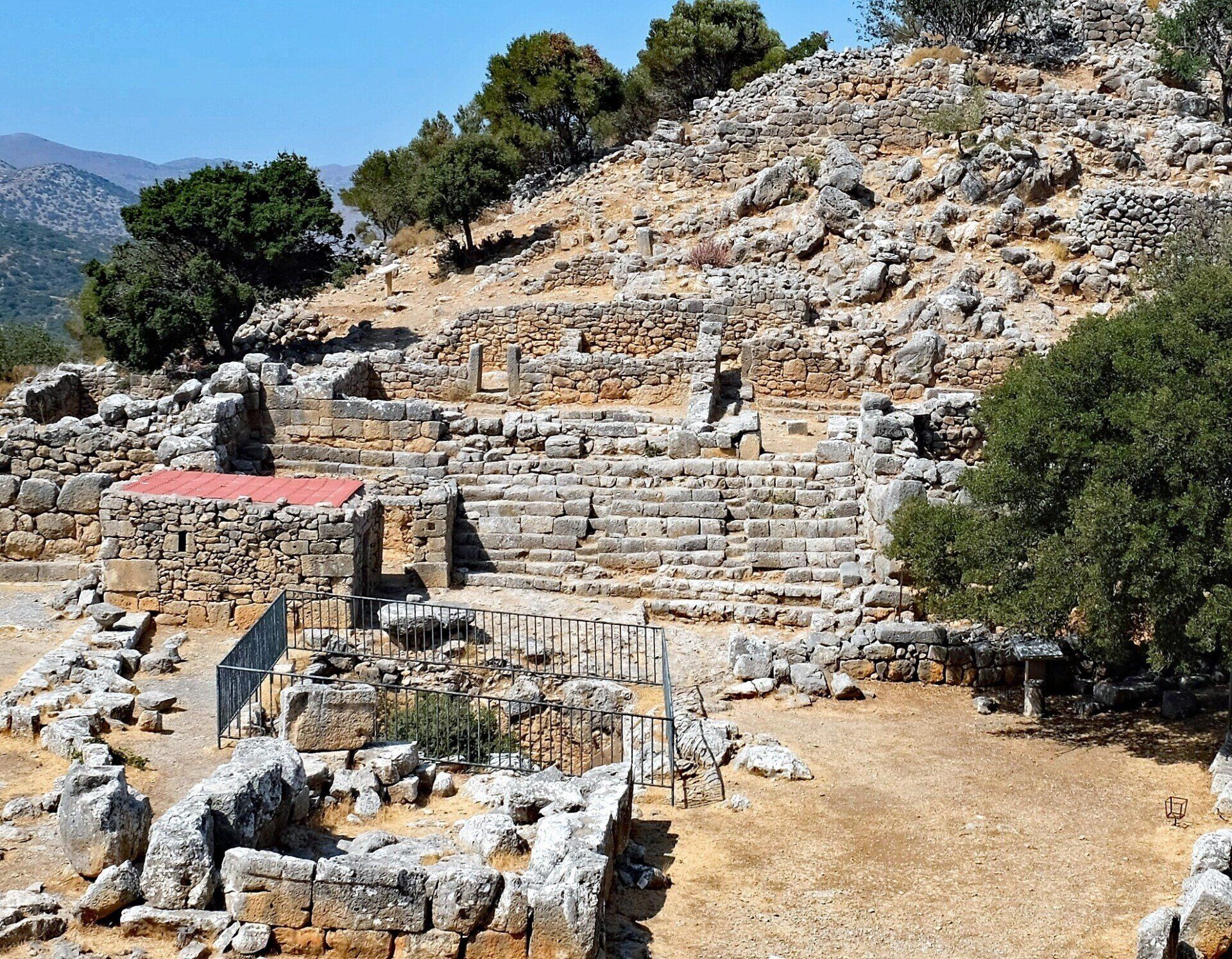 Lato Treppe zum Prytaneion