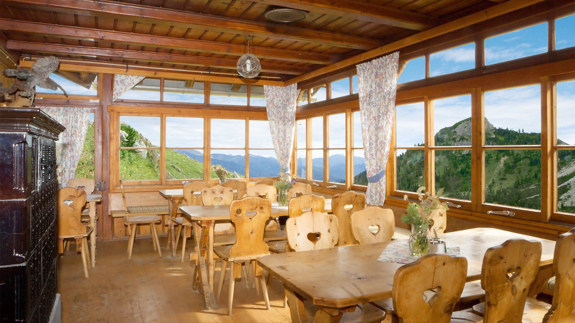 Panorama Frühstücksraum der Berggaststätte Panorama Frühstücksraum der Berggaststätte